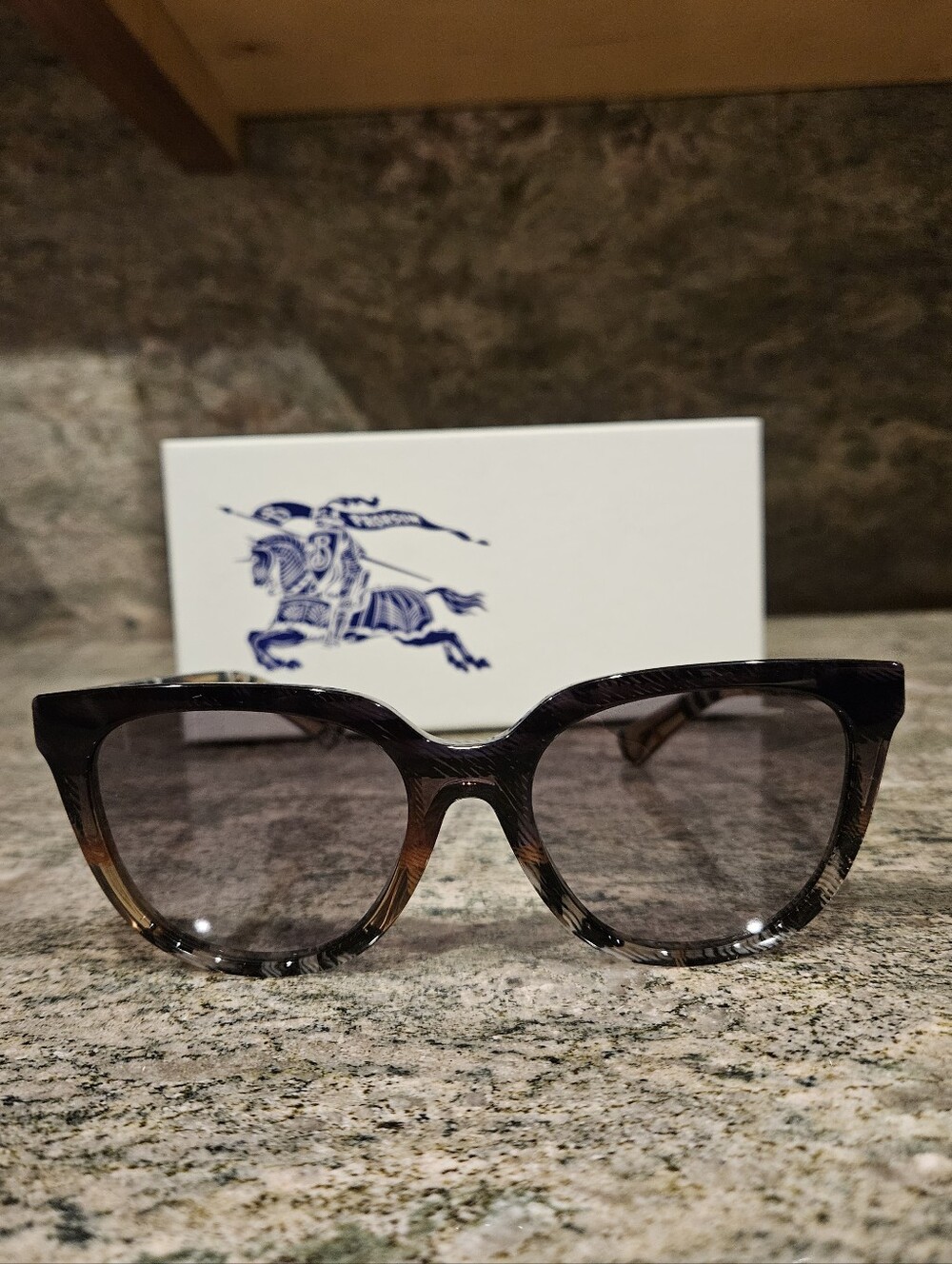 Brand New, Never Worn Womens Burberry Sunglasses (Made In Italy)